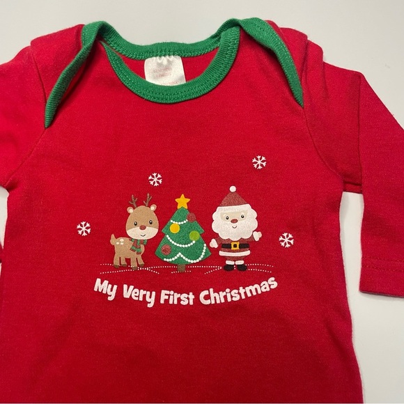 0-3 Month Red and Green My Very First Christmas Onesie Long Sleeve PRELOVED - Picture 3 of 6